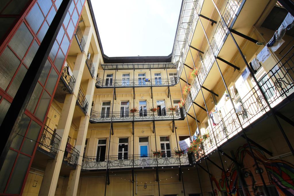 Dbc Hostel Βουδαπέστη Εξωτερικό φωτογραφία
