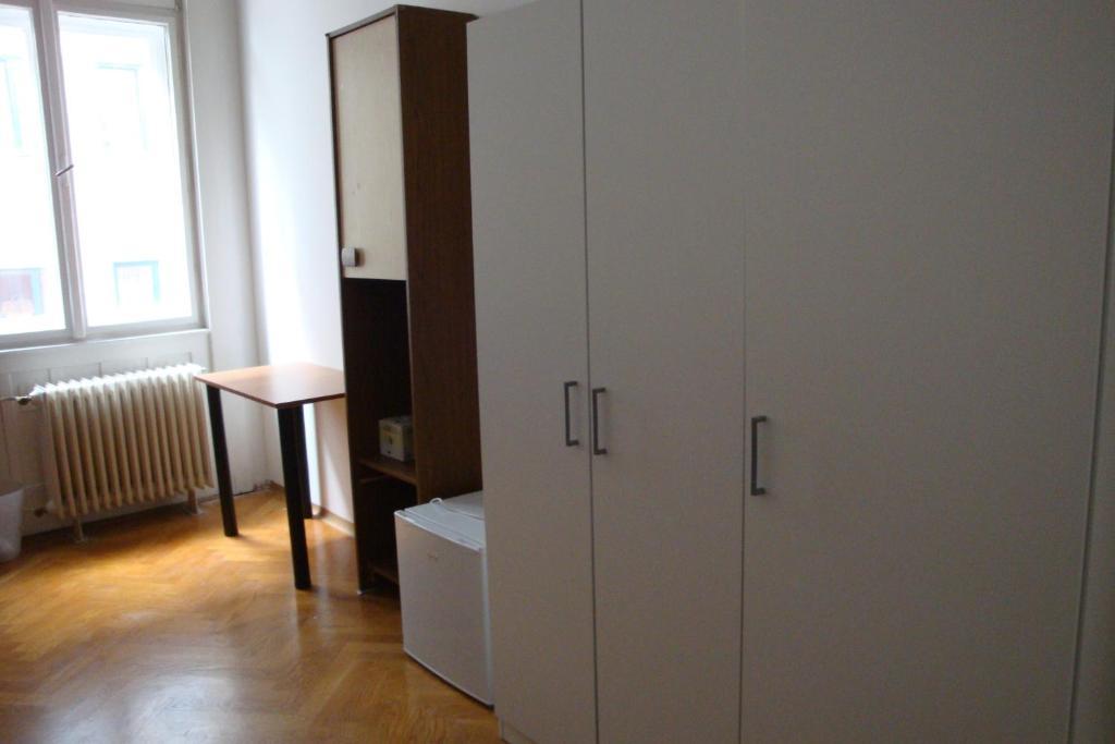 Dbc Hostel Βουδαπέστη Δωμάτιο φωτογραφία